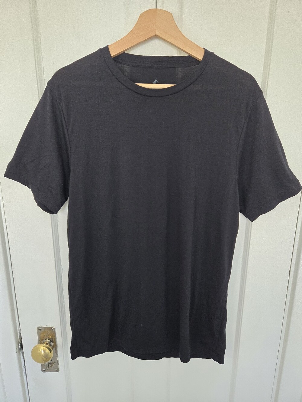 Ridge Merino Men's Wool Baselayer T-Shirt Size M Black Outdoors Gorpcore Hiking